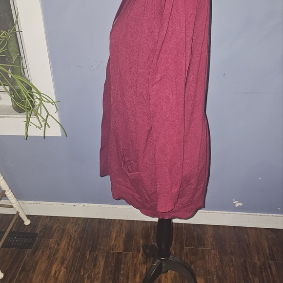 3/20.00.  Tradition cardigan - Picture 3 of 4